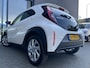 Toyota Aygo X 1.0 VVT-i MT first Achteruitrijcamera - Airco - Apple carplay - Bluetooth - Cruise control - Led verlichting - Licht metalen velgen 17 inch - Radio - Mistlampen - Stuur multifunctioneel - Stuur leder - Elektrische ramen voor - Regensensor - Start/stop systeem