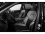 Volvo XC60 2.0 T8 Plug-in hybrid AWD Plus Dark | S/K-Panodak | Harman/Kardon | Winterpakket | Lighting Pack | 360 Camera | Adapt. Cruise | NAV+App. Connect | ECC | LM 19" |