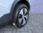 Volvo XC40 1.5 T4 Recharge R-Design Expression | Trekhaak | Intellisafe | Stoelverwarming | BLIS | Camera | Pilot assist | 18" Lichtmetalen velgen | Elektr. Achterklep |