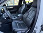 Volvo XC40 1.5 T4 Recharge R-Design Expression | Trekhaak | Intellisafe | Stoelverwarming | BLIS | Camera | Pilot assist | 18" Lichtmetalen velgen | Elektr. Achterklep |