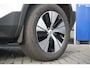 Volvo XC40 1.5 T4 Recharge R-Design Expression | Trekhaak | Intellisafe | Stoelverwarming | BLIS | Camera | Pilot assist | 18" Lichtmetalen velgen | Elektr. Achterklep |