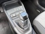 Kia Stonic 1.0 T-GDi MHEV DynamicLine | Stoel en stuurwielverwarming | Parkeersensoren voor- en achterzijde | Airco | Navigatiesysteem |