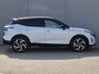 Nissan Qashqai 1.3 MHEV Xtronic Tekna Plus / Facelift Model / Fabrieksgarantie tot 01-2028 / Dealer onderhouden / All season banden / Panoramadak / Trekgewicht 1800 kg / Head Up Display / Elektrische achterklep / Voorstoel met massage functie / Bose Audio Systeem / Stuur- Stoel & Voorruit verwarming /