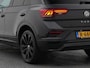 Volkswagen T-Roc 1.5 TSI Automaat R-Line | PANO | ADAPTIVE | STOELVERWARMING