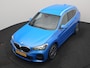 BMW X1 xDrive25e M Sport PHEV 221pk Dealer O.H. | Camera | Sportstoelen & Stuur Verwarmd | Sfeerverlichting | Cruise Control | Navigatie | DAB | 19"L.M | Plug In Hybrid |
