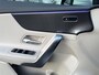 Mercedes-Benz CLA Shooting Brake 180 AUT. MULTI BEAM|SFEERVERLICHTING|DISTRONIC|CARPLAY|CAMERA|CREME LEDEREN BEKLEDING|ORIGINEEL NEDERLANDS