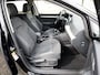 Volkswagen Golf 1.5 TSI Life Business 2e-Eig & Dealer-Onderh. BOVAG-Garantie. NL-Auto