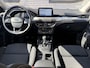 Ford Focus 1.0 EcoBoost Vignale 2e Eigenaar|Navi|Camera|Trekhaak|B&O Sound System|Clima|Stoelverwarming|Cruise|Head Up Display|APK tot 05-2027
