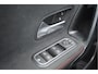 Mercedes-Benz A-klasse 200 Business Solution AMG NL-Auto / Clima / Sportstoelen