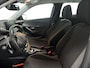 Peugeot 2008 1.2 PureTech Active Pack AUTOMAAT AIRCO CRUISE CONTROLE LM VELGEN HOGE INSTAP APPLE CARPLAY ANDROID AUTO DEALER ONDERHOUDEN 12 MAANDEN GARANTIE ZEER MOOIE AUTO