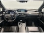 Lexus UX 250h Luxury Line | Schuif- Kanteldak | Stoelverwarming | Carplay |