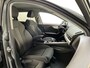 Audi A4 Avant 35 TFSI Launch Edition Business LED Stoelverwarming Navigatie Parkeersensoren