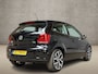 Volkswagen Polo 1.2 TSI Sportline (CLIMATE, STOELVERWARMING, LM VELGEN, PARKEERSENSOREN, SPORTSTOELEN, CRUISE, ELEK RAMEN, NIEUWE APK, NIEUWSTAAT)