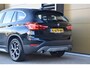 BMW X1 xDrive20i Executive * Trekhaak * Sportstoelen * Achteruitrijcamera * Comforttoegang *