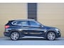 BMW X1 xDrive20i Executive * Trekhaak * Sportstoelen * Achteruitrijcamera * Comforttoegang *
