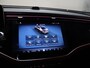 Mercedes-Benz E-klasse 300e Sport Edition | Panoramaschuifdak | Premium Pakket | 360° camera | Dodehoekassistent | Burmester | Nightpakket |