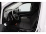 Mercedes-Benz Vito 116 CDI Lang 2020 | Trekhaak | Parkeersensoren | Cruise Control | Stuurwiel Bediening | Navi Voorbereid | Elektrische Ramen| 2 Sleutels | Boekjes | Nationale Autopas