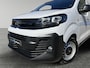 Opel Vivaro-e Electric L2 75 kWh 136pk | KOELAUTO | NAVI | Multimedia | Draadloze Apple Carplay en Android Auto | Achteruitrijcamera | Parkeersensoren achter | Mistlampen | Elektrisch inklapbare spiegels | Licht- en regensensor | 4 maanden levertijd | Andere samenstelling van opties of lengte ook mogelijk | Vraag naar de mogelijkheden | van €63.790 voor €53.995 ex. BTW rijklaar