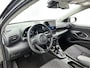 Toyota Yaris 1.5 Hybrid Dynamic Automaat | Parkeersensoren | Dodehoekdetectie | Stoel-/Stuurverwarming | Draadloze Telefoonlader |