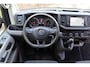 Volkswagen Crafter 35 2.0 TDI L3H3 DC Highline 2018 | Airco | Trekhaak | Achteruitrij Camera | Boekjes | 2 Sleutels | Cruise Control | Nationale Autopas