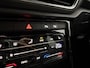 Volkswagen T-Roc 1.5 TSI Sport R-Line - Automaat - Carplay / Dodehoek
