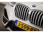 BMW X1 sDrive20i VDL Nedcar Edition | AUDIO MEDIA / PARKING PACK | HEAD UP | VERWARMDE SPORTSTOELEN  | DAB | APPLE | DRAADLOZE LADER | CAMERA