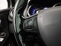 Renault Clio 0.9 TCe Dynamique Sport (SCHUIFDAK,NAVI,PDC,BLACK/WHITE EDITION,CRUISE,GETINT,LED,SPORTSTOELEN,LM VELGEN,NETTE STAAT)