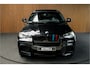 BMW X6 4.4i M HUD Softclose Schuifdak Dab Camera Memoryseats Entertainmentsystem achter Climate voor & achter Elektr. verstelbare stuurwiel Lederen dashboard Navi 22'' LM velgen