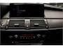 BMW X6 4.4i M HUD Softclose Schuifdak Dab Camera Memoryseats Entertainmentsystem achter Climate voor & achter Elektr. verstelbare stuurwiel Lederen dashboard Navi 22'' LM velgen