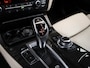 BMW 5-Serie Touring 530i Upgrade Edition Sport (PANORAMADAK,NAVI,CAMERA,PDC,ELEKTRISCHE STOELEN,GETINT,LEDER,LM VELGEN)