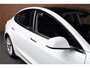 Tesla Model 3 RWD ACC Autopilot Stuurverwarm. PDC Leer Navi Panoramadak 360° Elektr. achterklep Stoelverwarming voor & achter Climate voor & achter LM velgen
