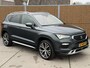 SEAT Ateca 1.5 TSI Xperience Business Intense | Rondomzicht camera | Premium lak | Verwarmde voorruit | Cruise control adaptief | Elektrisch bedienbare achterklep- en trekhaak | Climate control | 19 inch velgen