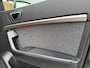 SEAT Ateca 1.5 TSI Xperience Business Intense | Rondomzicht camera | Premium lak | Verwarmde voorruit | Cruise control adaptief | Elektrisch bedienbare achterklep- en trekhaak | Climate control | 19 inch velgen