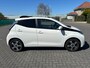 Toyota Aygo 1.0 VVT-i x-pose | Automaat | Camera achter | Climate control | Schuif/open dak | Carplay |