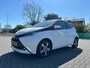 Toyota Aygo 1.0 VVT-i x-pose | Automaat | Camera achter | Climate control | Schuif/open dak | Carplay |