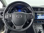 Toyota Auris 1.8 Hybrid Dynamic Go | Trekhaak | Navigatie | Keyless | Cruise Control | Clima | Camera | 17 inch | Rijstrooksensor | Bluetooth