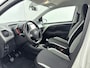 Toyota Aygo 1.0 VVT-i x-play | Airco | Camera | Bluetooth | 15 inch | Elektrische ramen voor