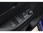 Toyota Yaris Cross 1.5 Hybrid 130 Executive | Trekhaak | Dodehoek detectie | Matrix LED | Stoelverwarming | Head-up display | JBL | Apple Carplay / Android Auto | Parkeersensoren voor/achter | 18 inch