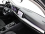 Volkswagen Golf 1.0 eTSI 110pk DSG Life · Camera · Dodehoeksensor · Adaptive Cruise Control · Apple/Android Car Play · Sfeerverlichting · Navigatie · Elek. Inklapbare Spiegels ·