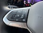 Volkswagen Golf 1.0 eTSI 110pk DSG Life · Camera · Dodehoeksensor · Adaptive Cruise Control · Apple/Android Car Play · Sfeerverlichting · Navigatie · Elek. Inklapbare Spiegels ·