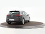 Volkswagen Golf 1.0 eTSI 110pk DSG Life · Camera · Dodehoeksensor · Adaptive Cruise Control · Apple/Android Car Play · Sfeerverlichting · Navigatie · Elek. Inklapbare Spiegels ·