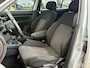 Volkswagen Golf 1.6-16V Highline/ RIJDT PERFECT
