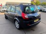 Renault Grand Scenic 2.0-16V Tech Line 7p. Cruise, clima, pano, navi