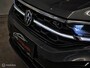 Volkswagen T-Roc 1.5 TSI 3x R-line Panorama/Keyless/Beats/Twotone