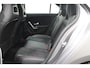 Mercedes-Benz A-klasse 160 Business Solution AMG Camera, Apple Carplay, LED, Stoelverwarming, PDC, 18"