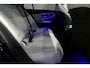 Mercedes-Benz C-klasse 300 e AMG Line / C63s Look Diffuser / Panamericana Grille / Maxton Design Bodykit V.2 / Panoramadak / Elektr. verstelbare voorstoelen + memory / Stoelkoeling & -verwarming / Digital Light / Ambienteverlichting Plus / HUD / Rondomzichtcamera / 20'' LMV / Stuurwiel verwarming / Achteruitrijcamera / Lederen bekleding