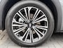 Geely Starray EM-i 1.5 Max+ | Panorama | Stoelen voor & achter verwarmd | Memory Seats | 360 Camera | 19 Inch LMV | 136km elektrisch bereik
