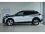 Peugeot 2008 1.2 Turbo 100 Allure | Cruise Control | Navigatie | Keyless | Sensoren | Carplay | Climate | LED | 17 Inch