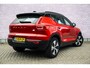Volvo XC40 1.5 T4 Recharge R-Design Expression | Plug-in Hybrid (PHEV) | Achteruitrijcamera | Parkeersensoren | Stoelverwarming | Cruise Control Adaptief | BLIS | Navigatie | Apple Carplay | Android Auto