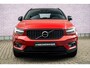 Volvo XC40 1.5 T4 Recharge R-Design Expression | Plug-in Hybrid (PHEV) | Achteruitrijcamera | Parkeersensoren | Stoelverwarming | Cruise Control Adaptief | BLIS | Navigatie | Apple Carplay | Android Auto